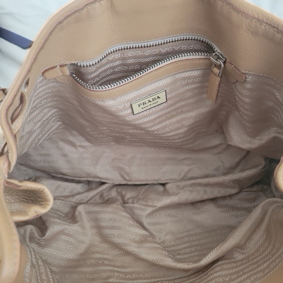 Prada shoulder bag - Picture 5 of 6